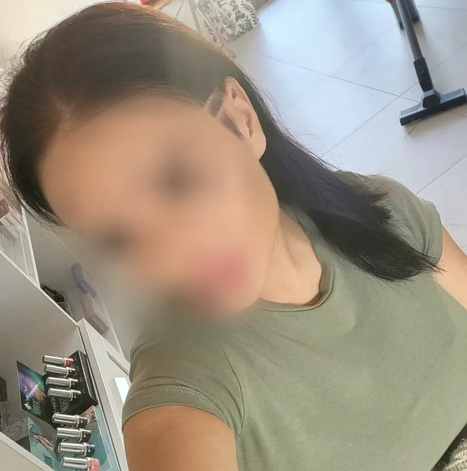 Dilara, 29