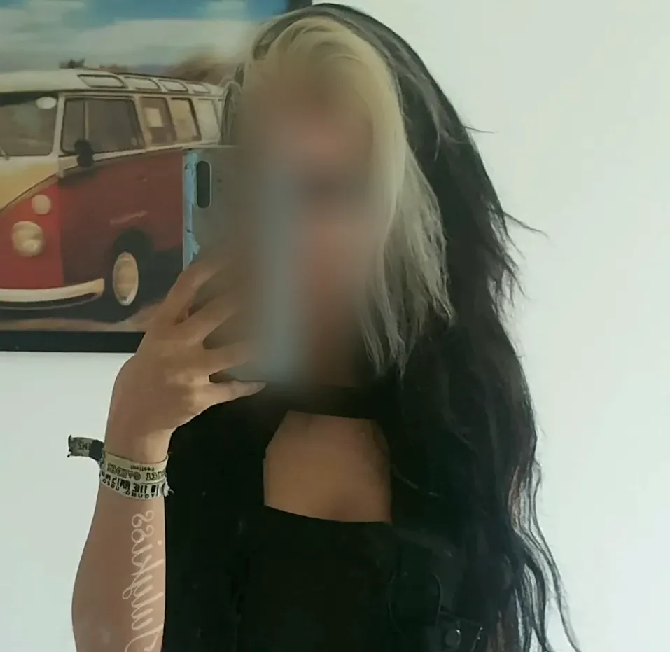 Elisa, 26
