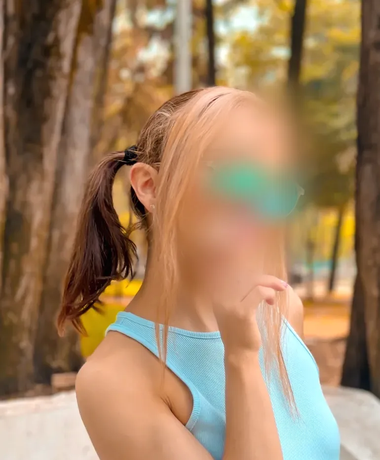 Klara, 26
