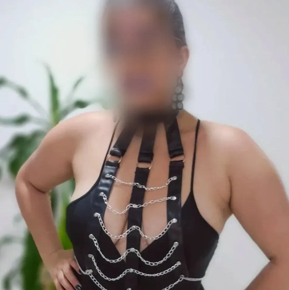 Lotta, 39